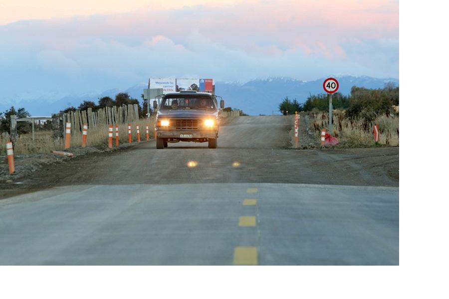 Ministro Solminihac da el vamos al último tramo de ruta turística al Fuerte Bulnes