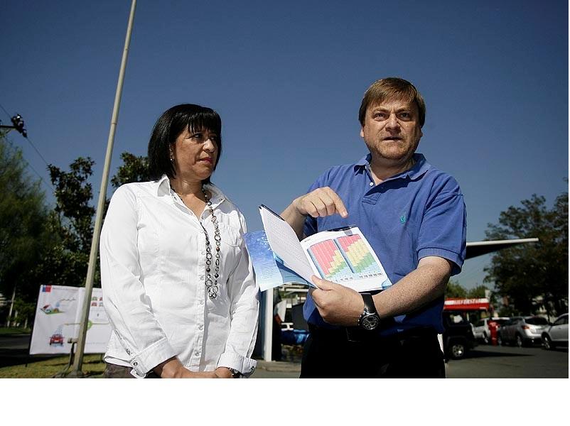 Aumenta consumo de agua en lavado de automóviles