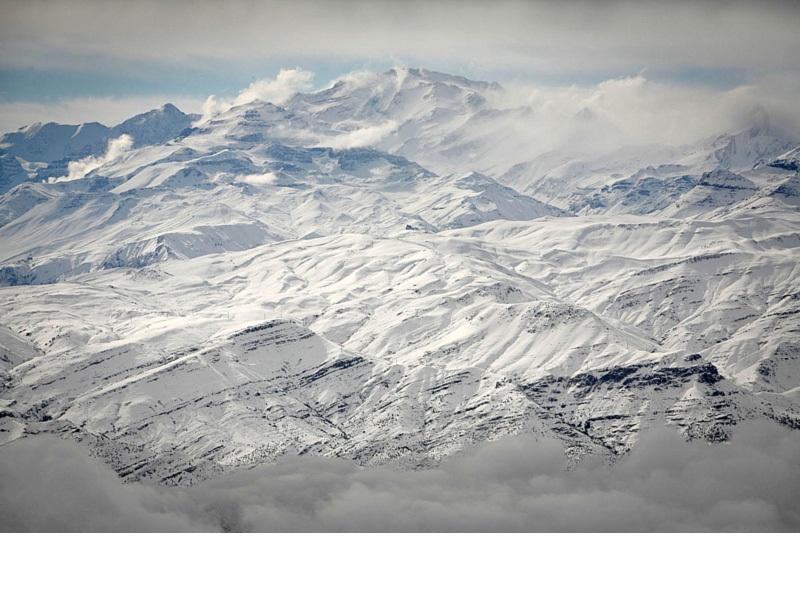 Ministro Solminihac entrega balance de nieve caída tras temporal